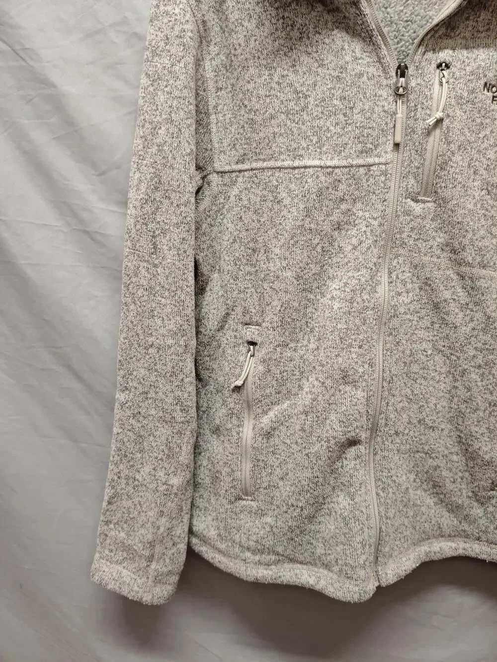 The North Face Jacket Mens Small Gray Hooded Sweater Fleece Full Zip Hiking